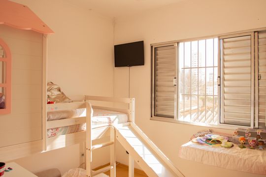 Quarto 1 de casa à venda com 3 quartos, 142m² em Parque Sao Domingos, São Paulo