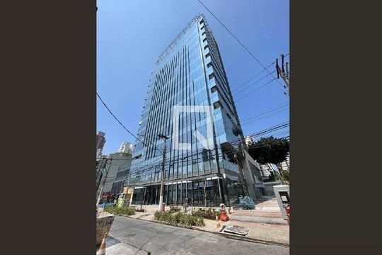 Fachada de apartamento para alugar com 1 quarto, 25m² em Vila Olímpia, São Paulo