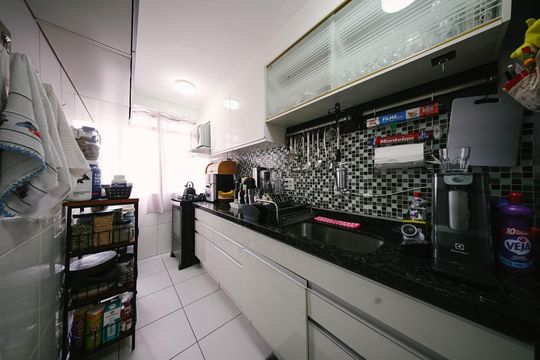 Cozinha de apartamento à venda com 3 quartos, 97m² em Vila Ré, São Paulo