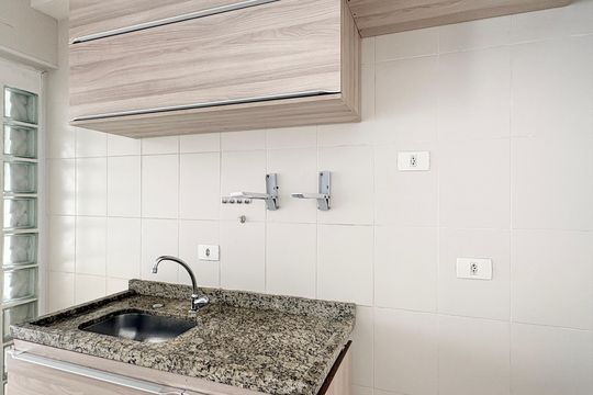Cozinha de apartamento para alugar com 2 quartos, 56m² em Freguesia do Ó, São Paulo
