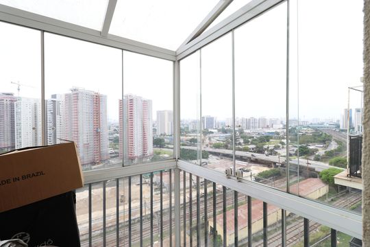 Varanda área de serviço  de apartamento para alugar com 3 quartos, 264m² em Água Branca, São Paulo