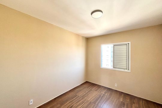 Quarto 1 de apartamento para alugar com 2 quartos, 52m² em Biritiba, Poá