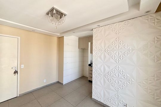 Sala de apartamento para alugar com 2 quartos, 52m² em Biritiba, Poá
