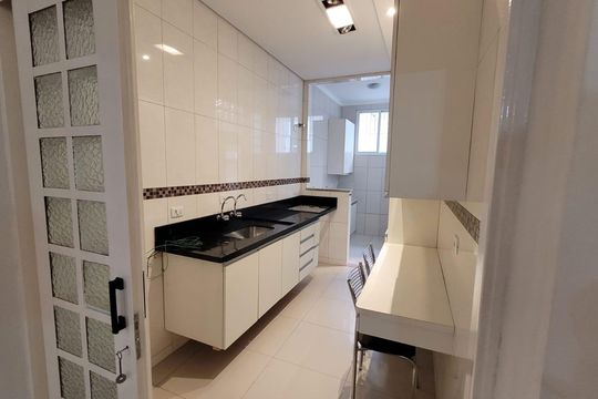 Casa à venda com 4 quartos, 182m² em São Judas, São Paulo