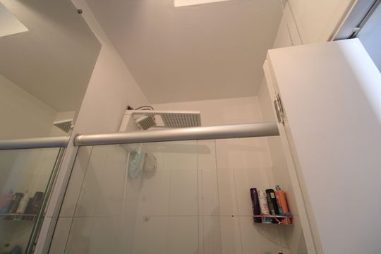 Banheiro comum de casa à venda com 3 quartos, 113m² em Vila Campo Grande, São Paulo