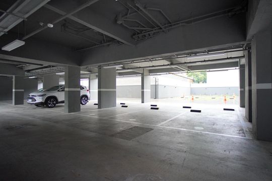 Estacionamento de kitnet/studio à venda com 1 quarto, 41m² em Boa Vista, Porto Alegre
