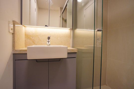 Banheiro Corredor de kitnet/studio à venda com 1 quarto, 41m² em Boa Vista, Porto Alegre