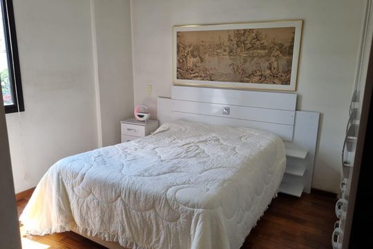 Quarto de apartamento à venda com 3 quartos, 90m² em Jardim Londrina, São Paulo