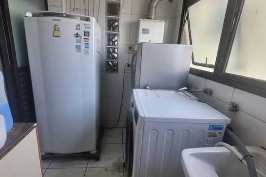 Área de serviço de apartamento à venda com 3 quartos, 90m² em Jardim Londrina, São Paulo