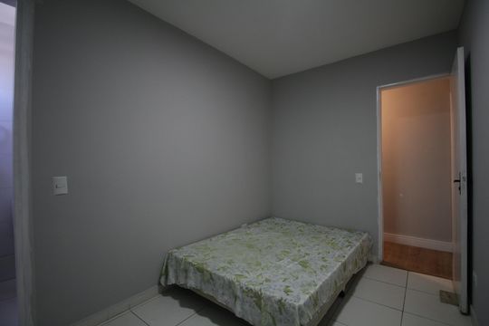 Suite 1 de casa para alugar com 2 quartos, 80m² em Jardim Iracema, Taboão da Serra