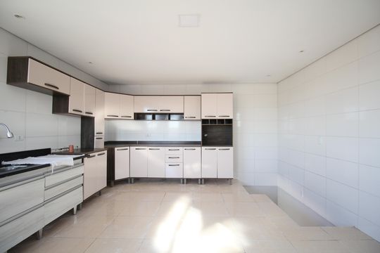 Cozinha de casa para alugar com 2 quartos, 80m² em Jardim Iracema, Taboão da Serra