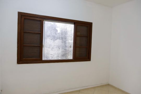 Quarto 1 de casa à venda com 1 quarto, 75m² em Jardim Roberto, Osasco