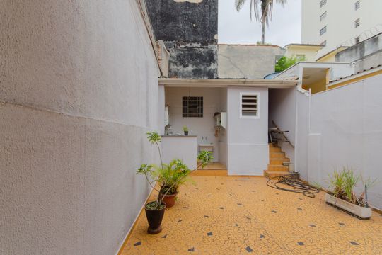 Quintal de casa à venda com 3 quartos, 175m² em Vila Mariana, São Paulo