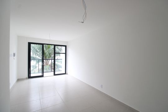 Sala de apartamento à venda com 2 quartos, 80m² em Taquara, Rio de Janeiro