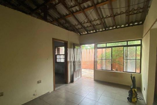Casa à venda com 2 quartos, 110m² em Indianópolis, São Paulo