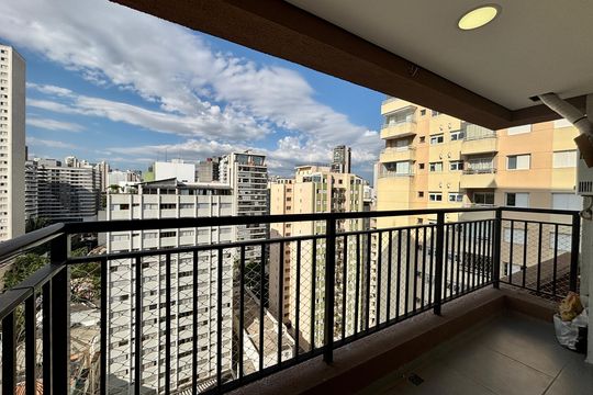 Varanda de apartamento para alugar com 2 quartos, 45m² em Pinheiros, São Paulo