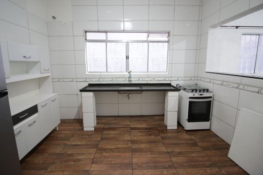 Cozinha de casa à venda com 2 quartos, 170m² em Umuarama, Osasco