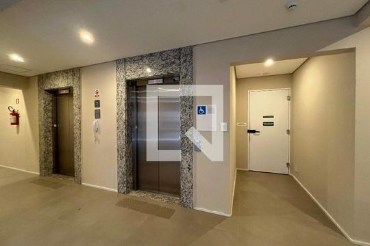 Área comum de apartamento para alugar com 1 quarto, 28m² em Vila Ema, São Paulo
