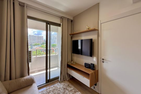 Sala  de apartamento para alugar com 1 quarto, 32m² em Campo Belo, São Paulo