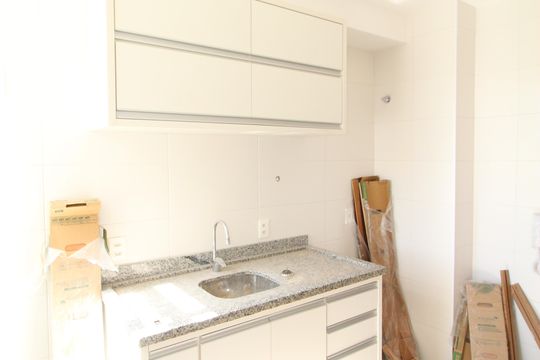 Cozinha de apartamento para alugar com 3 quartos, 104m² em Urbanova V, São José dos Campos