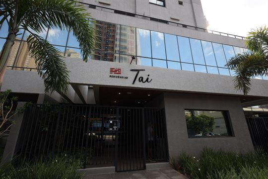 Fachada  de kitnet/studio para alugar com 1 quarto, 45m² em Setor Bueno, Goiânia