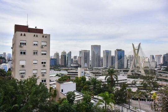 Vista de apartamento à venda com 4 quartos, 261m² em Vila Morumbi, São Paulo