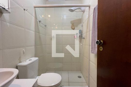Casa de Condomínio à venda com 2 quartos, 50m² em Jardim Ester Yolanda, São Paulo