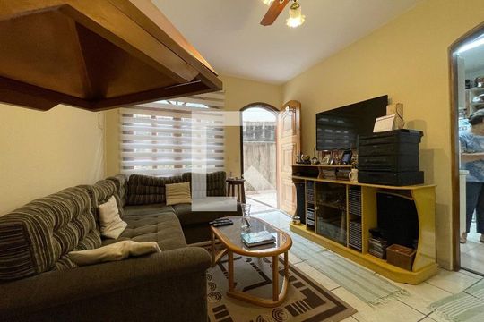 Casa de Condomínio à venda com 2 quartos, 50m² em Jardim Ester Yolanda, São Paulo