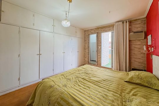 Suíte de casa à venda com 3 quartos, 350m² em Vila Mariana, São Paulo