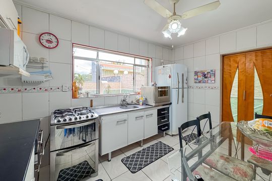 Cozinha de casa à venda com 3 quartos, 350m² em Vila Mariana, São Paulo