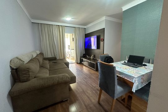 Apartamento para alugar com 3 quartos, 87m² em Jardim Tupanci, Barueri