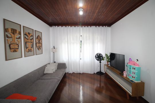 Sala de casa à venda com 4 quartos, 195m² em Jardim São Paulo, São Paulo