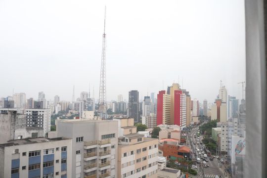 Vista Sala de apartamento à venda com 1 quarto, 62m² em Sumarezinho, São Paulo