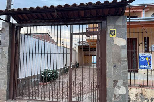 Fachada de casa para alugar com 3 quartos, 135m² em Santos Dumont, São Leopoldo
