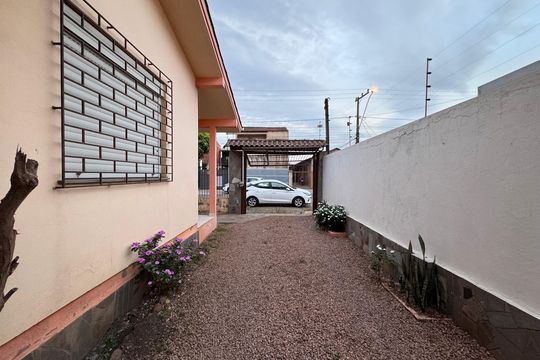 Área comum de casa para alugar com 3 quartos, 135m² em Santos Dumont, São Leopoldo