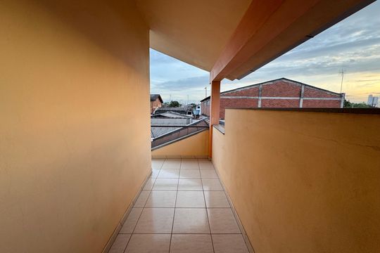 Sacada de casa para alugar com 3 quartos, 135m² em Santos Dumont, São Leopoldo