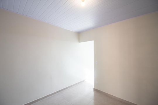 Quarto de kitnet/studio para alugar com 1 quarto, 35m² em Novo Glória, Belo Horizonte