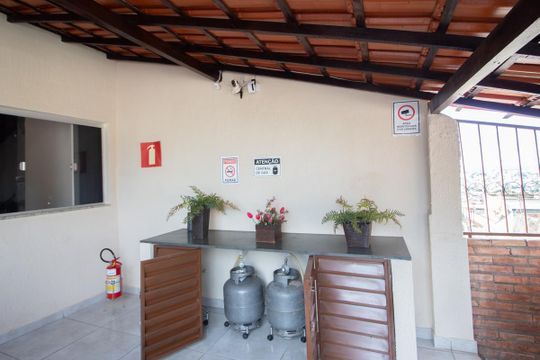 Área comum de kitnet/studio para alugar com 1 quarto, 35m² em Novo Glória, Belo Horizonte