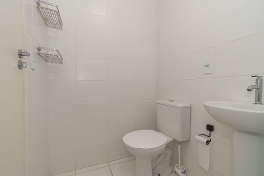 Banheiro da Suíte  de apartamento para alugar com 2 quartos, 57m² em Viva Vista, Sumaré