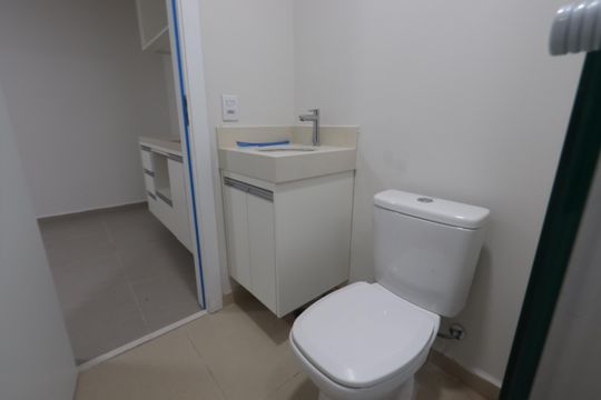Banheiro de kitnet/studio para alugar com 1 quarto, 24m² em Vila Formosa, São Paulo