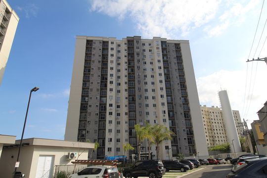Fachada do bloco de apartamento para alugar com 2 quartos, 45m² em Jacarepaguá, Rio de Janeiro