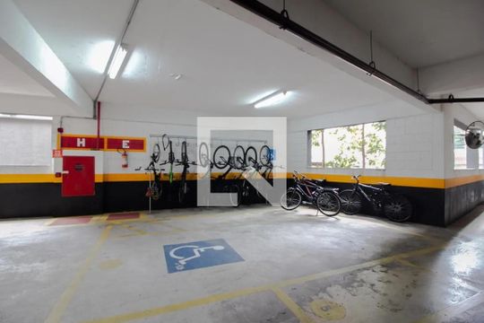 Área comum de kitnet/studio para alugar com 1 quarto, 36m² em Campos Elíseos, São Paulo