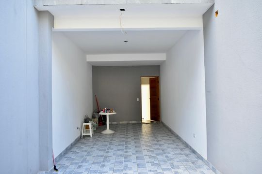 Garagem de casa à venda com 3 quartos, 175m² em Chácara Inglesa, São Paulo