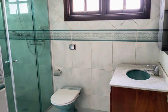 Casa para alugar com 3 quartos, 400m² em Vila Regente Feijó, São Paulo