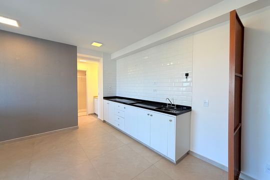 Sala  de apartamento para alugar com 1 quarto, 51m² em Santo Amaro, São Paulo