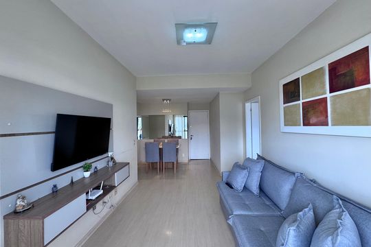 Sala de apartamento à venda com 2 quartos, 80m² em Barra da Tijuca, Rio de Janeiro