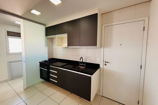 Cozinha de apartamento para alugar com 3 quartos, 109m² em Centro Comercial Jubran, Barueri