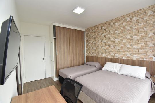 Quarto de apartamento para alugar com 1 quarto, 67m² em Centro, Curitiba