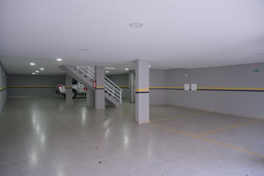 Garagem de apartamento à venda com 2 quartos, 88m² em Vila Floresta, Santo André