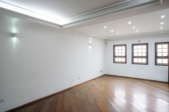 Sala de casa à venda com 3 quartos, 325m² em Vila Mariza, São Bernardo do Campo